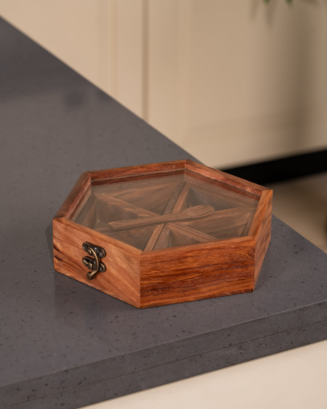 Heart & Homes HexaCraft Sheesham Wooden Spice Box with Glass Lid & Spoon – 6 Detachable Containers for Masala & Dry Ingredients