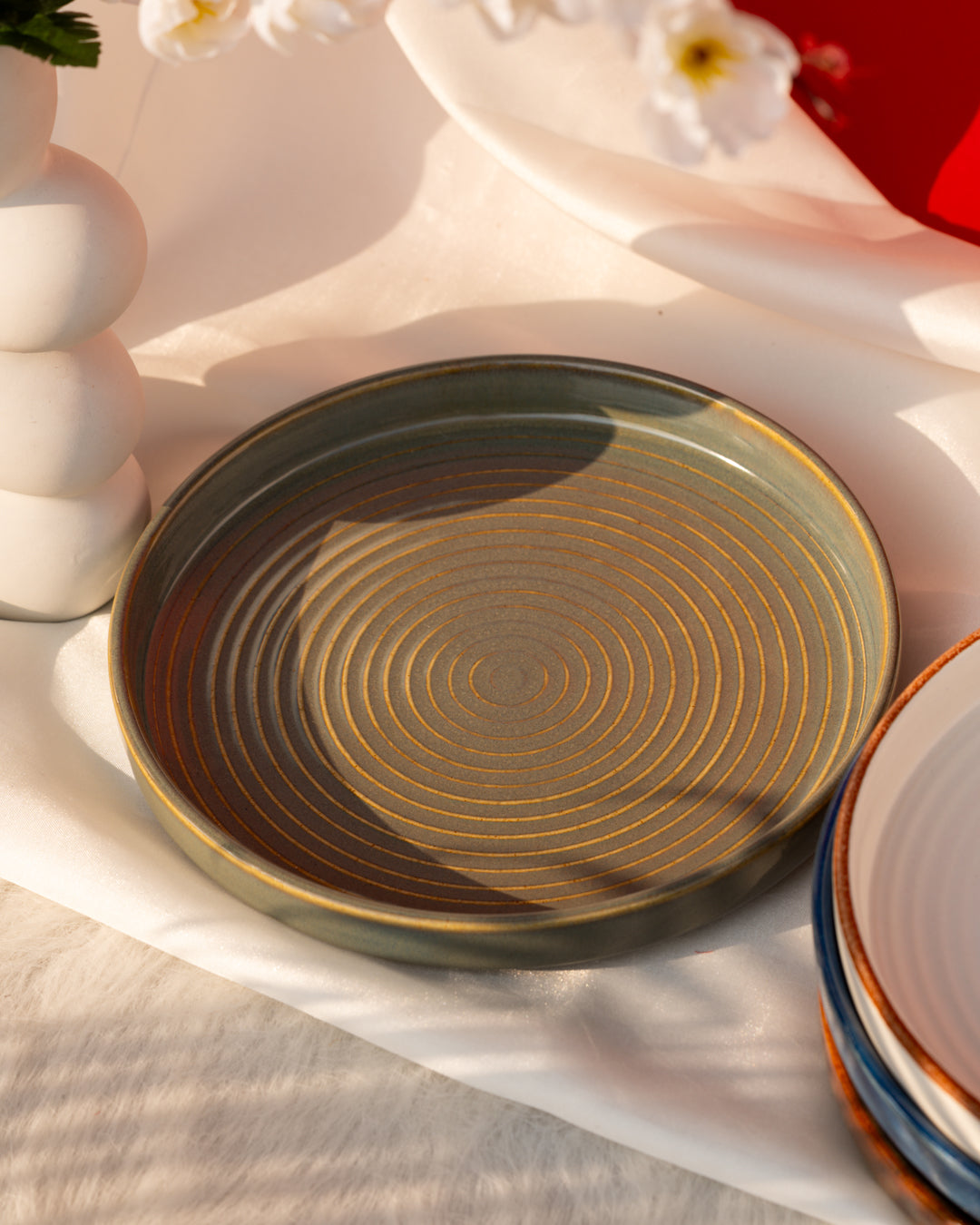 HEART AND HOMES Spiral Glazed Ceramic Pasta Plate