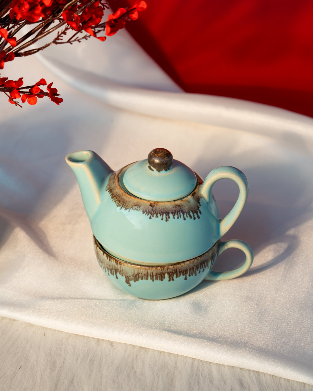 Heart and Homes Handcrafted Ceramic Tea Set - Combo (Kettle & Cup Duo)