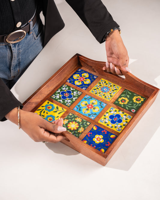 HEART AND HOMES Heritage Wooden Serving Tray – Handcrafted Elegance