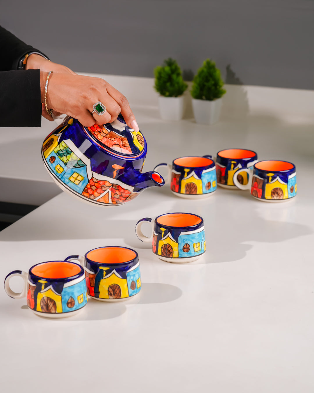 Heart and Homes Timeless Brew Ceramic Tea Set – 6 Cups & 1 Kettle