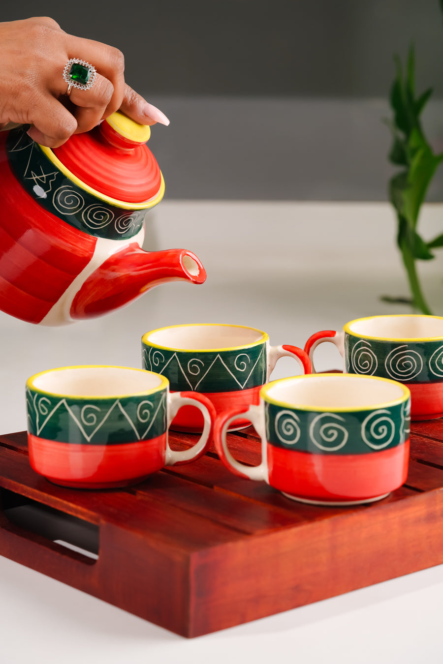 Heart and Homes Hand-Painted Ceramic Tea Set – 4 Cups, Kettle & Wooden Tray