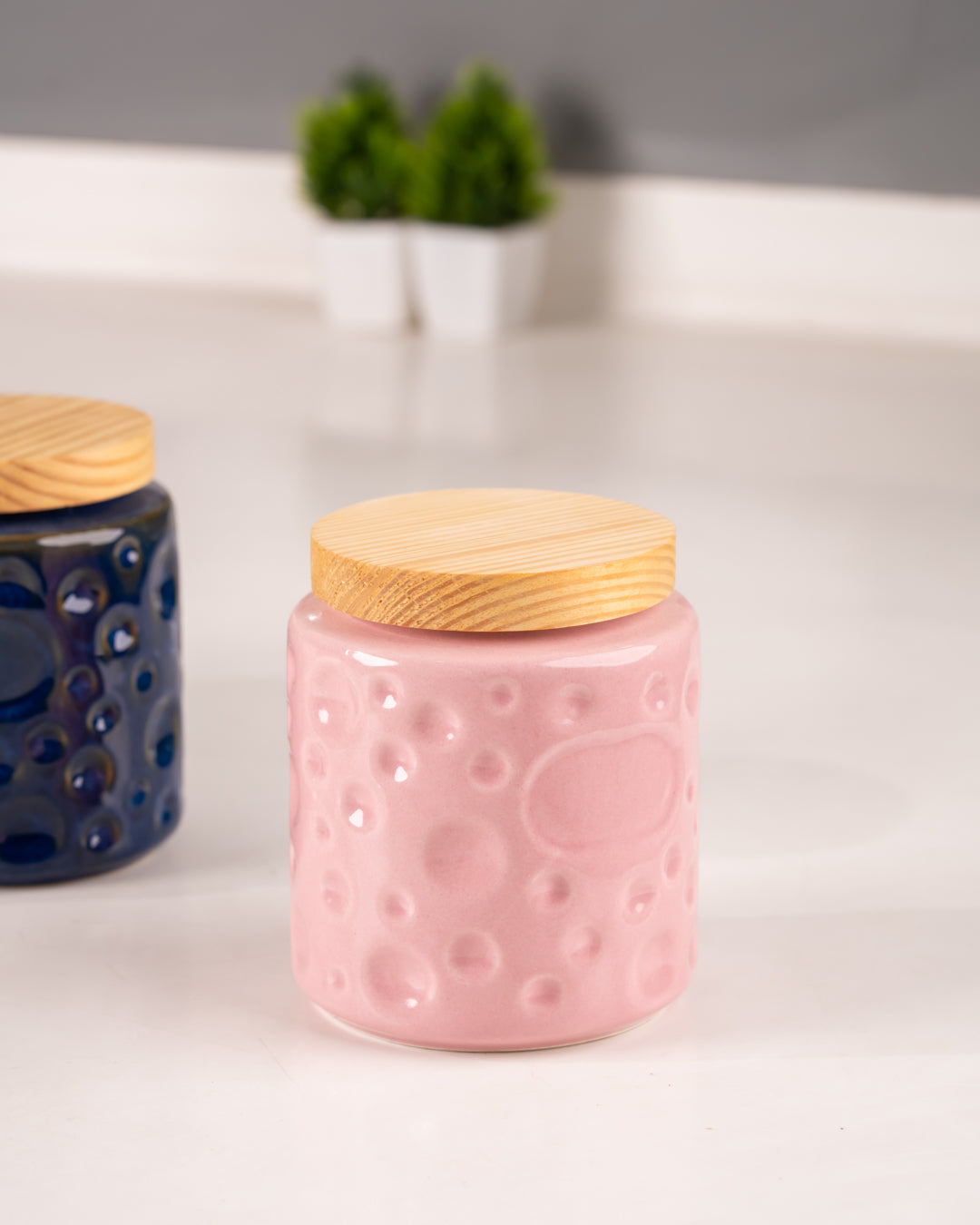 HEART & HOMES Bubble Textured Round Ceramic Crockery Jar – 750ml