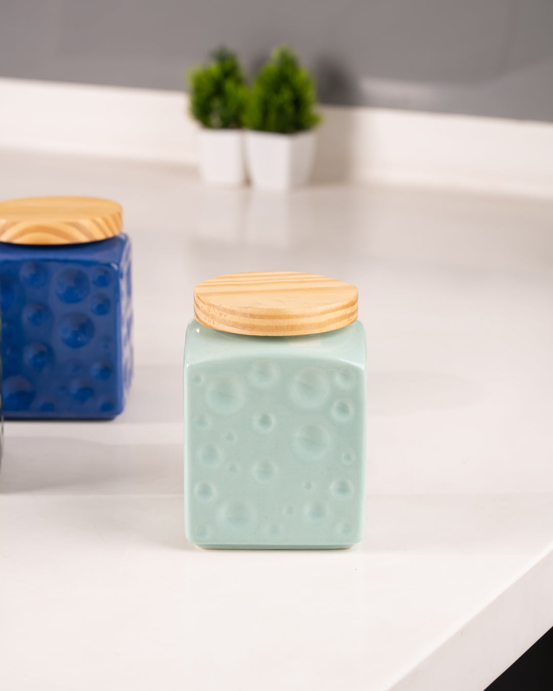 HEART & HOMES Bubble Textured Ceramic Crockery Jar – 750ml