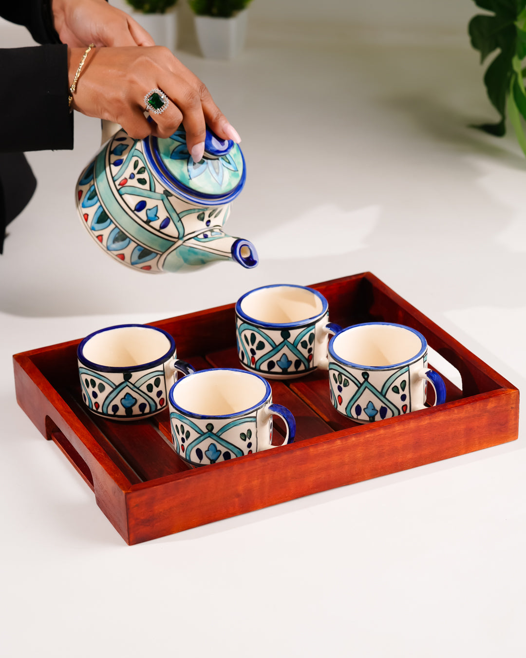 Heart and Homes Hand-Painted Ceramic Tea Set – 4 Cups, Kettle & Wooden Tray