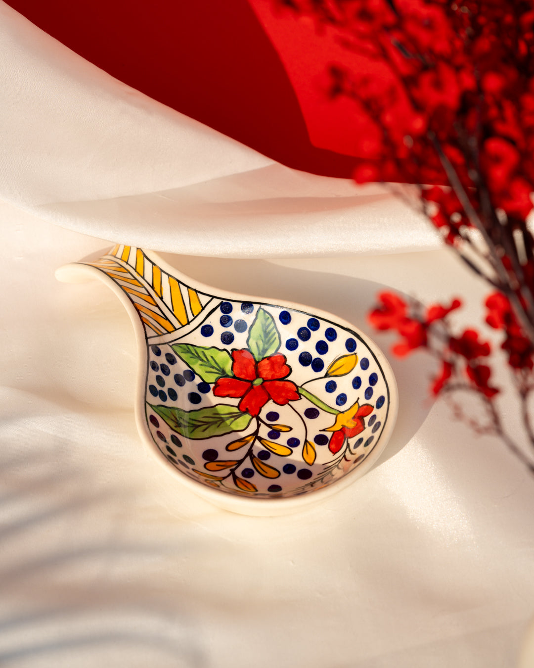 Heart and Homes Ceramic Spoon Rest – Handcrafted Kitchen Essential