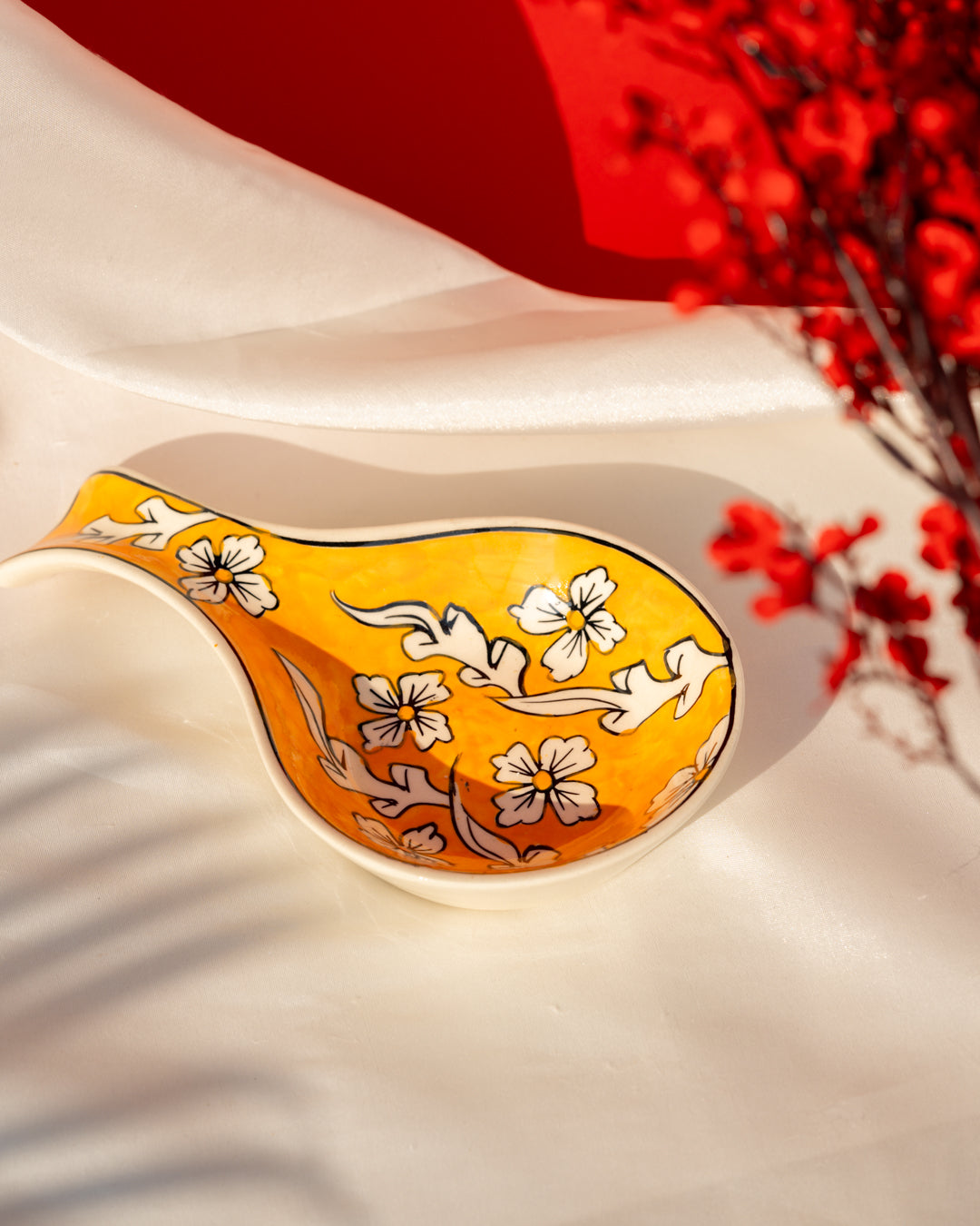 Heart and Homes Ceramic Spoon Rest – Handcrafted Kitchen Essential