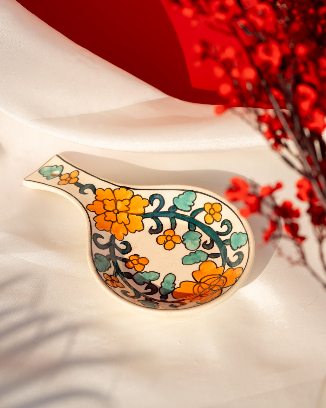 Heart and Homes Ceramic Spoon Rest – Handcrafted Kitchen Essential